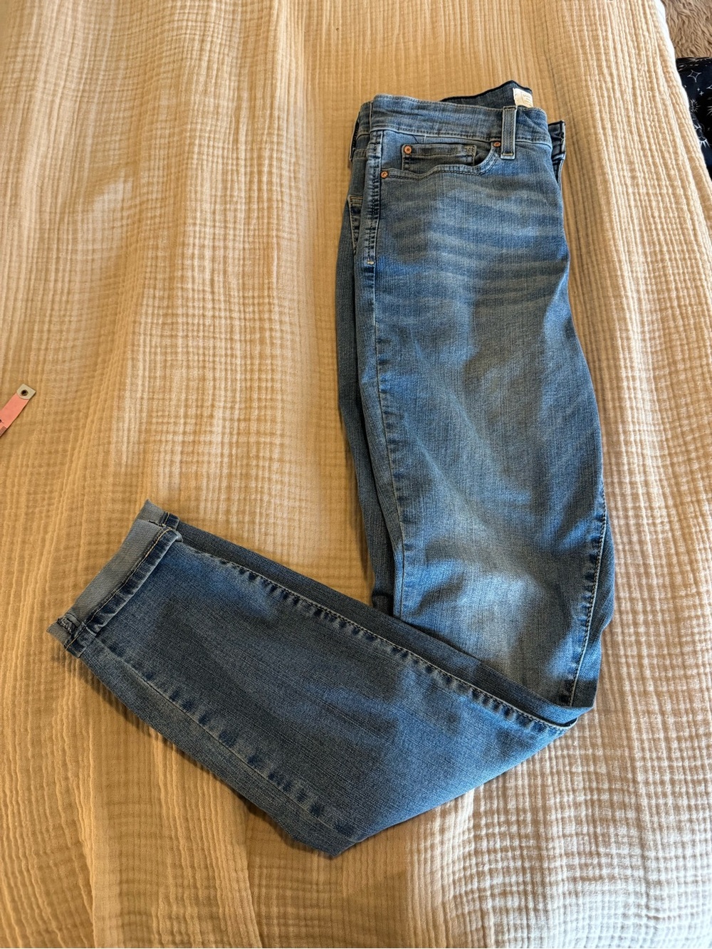 Levi's Light Blue High-Rise Women's Jeans